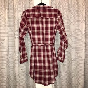 Red and white plaid button down long sleeve tunic